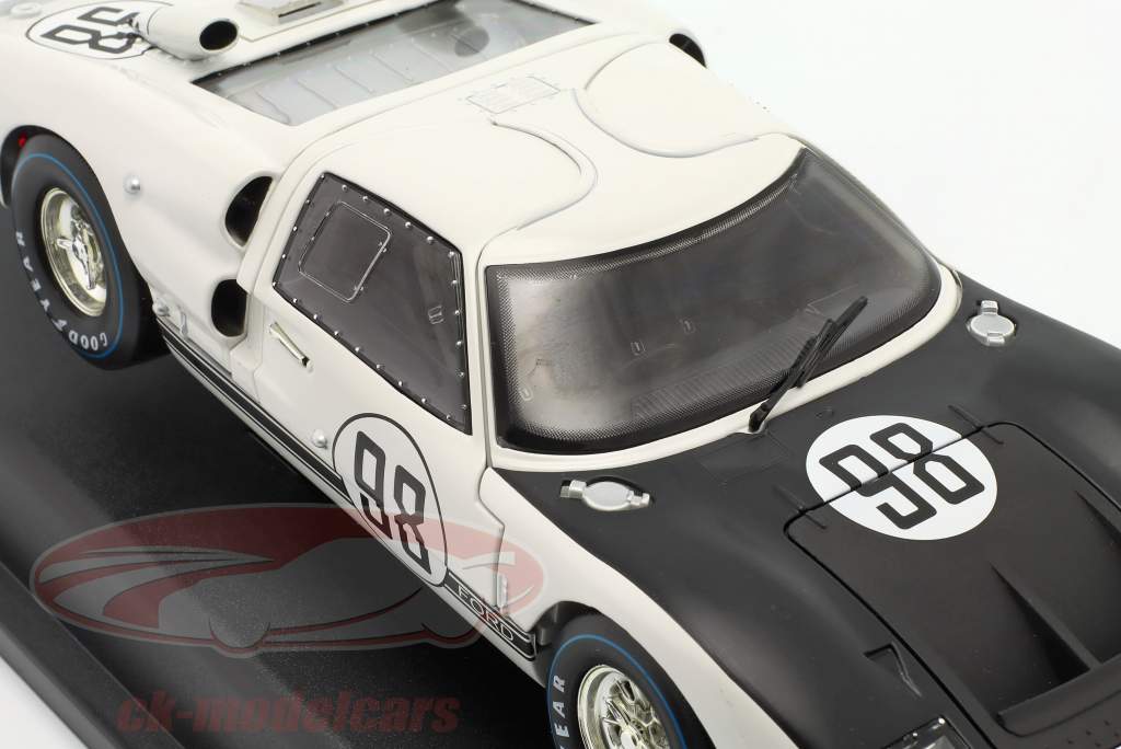 Ford GT40 MK II #98 winner 24h Daytona 1966 1:18 ShelbyCollectibles / 2nd choice