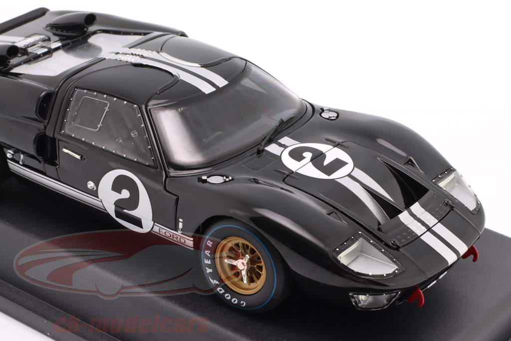 Ford GT40 MK II #2 Sieger 24h LeMans 1966 1:18 ShelbyCollectibles / 2.Wahl