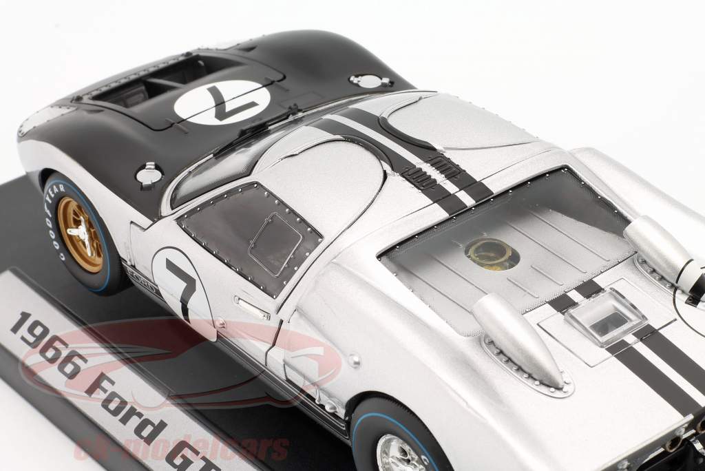 Ford GT40 Mk II #7 24h LeMans 1966 Hill, Muir 1:18 ShelbyCollectibles / 2nd choice