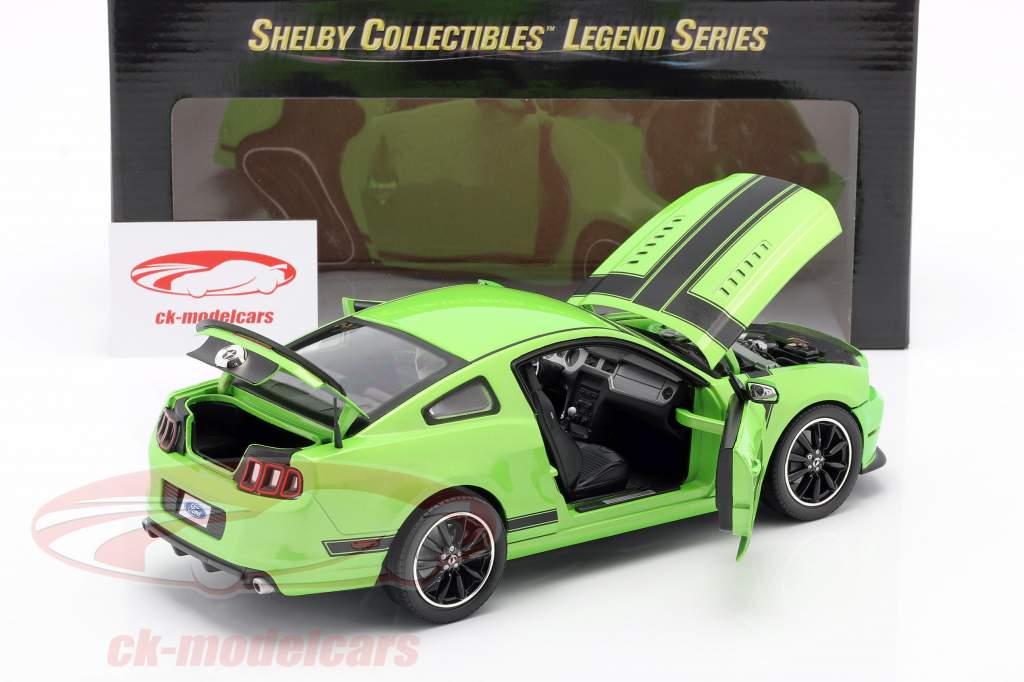 Ford Mustang Boss 302 Byggeår 2013 grøn 1:18 ShelbyCollectibles / 2. valg