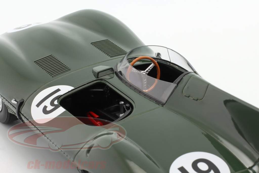 Jaguar D-Type #19 winner 12h Sebring 1955 Hawthorn, Walters 1:18 CMR