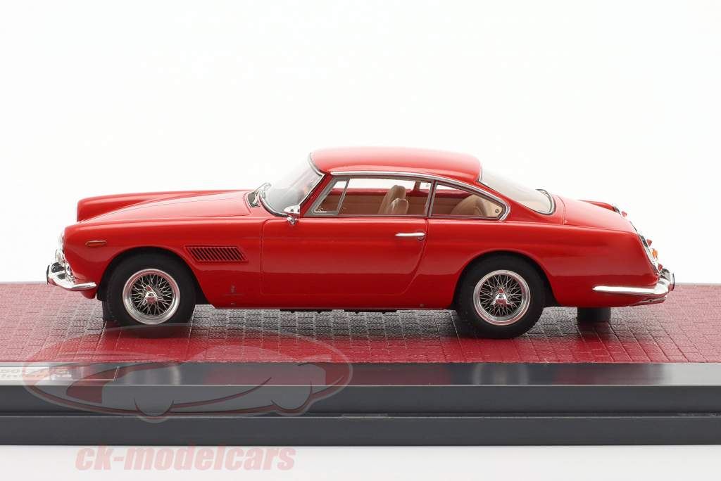 Ferrari 250 GT/E 2+2 Coupe Pininfarina 1960 rot 1:43 Matrix