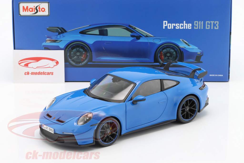 Porsche 911 (992) GT3 Año de construcción 2022 shark azul 1:18 Maisto