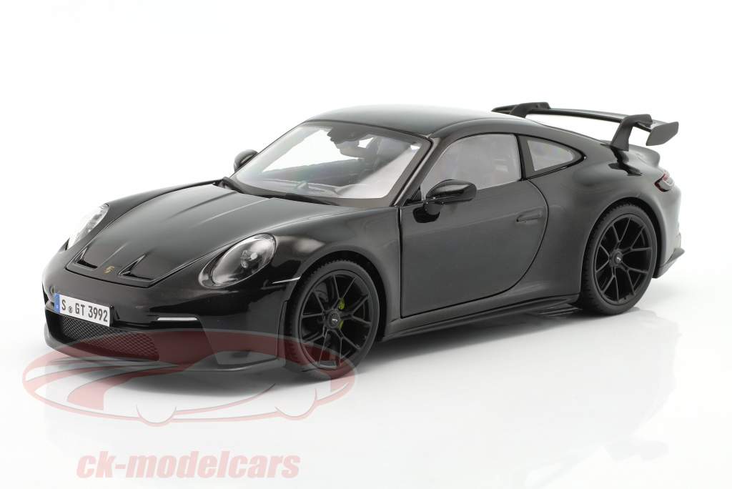 Porsche 911 (992) GT3 建设年份 2022 黑色的 1:18 Maisto
