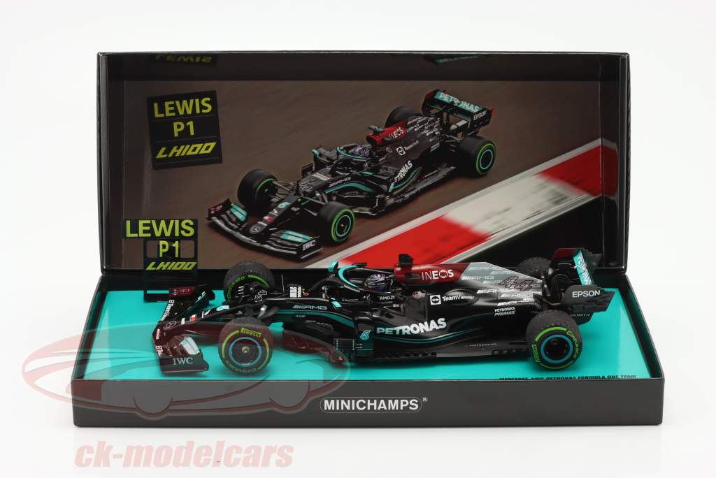 L. Hamilton Mercedes-AMG F1 W12 #44 100 GP sejr Sotchi formel 1 2021 1:18 Minichamps