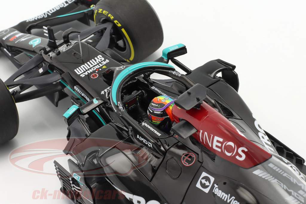 Lewis Hamilton Mercedes-AMG F1 W12 #44 vinder Qatar GP formel 1 2021 1:18 Minichamps