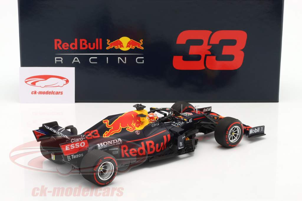 Max Verstappen Red Bull RB16B #33 ganador holandés GP fórmula 1 Campeón mundial 2021 1:18 Minichamps