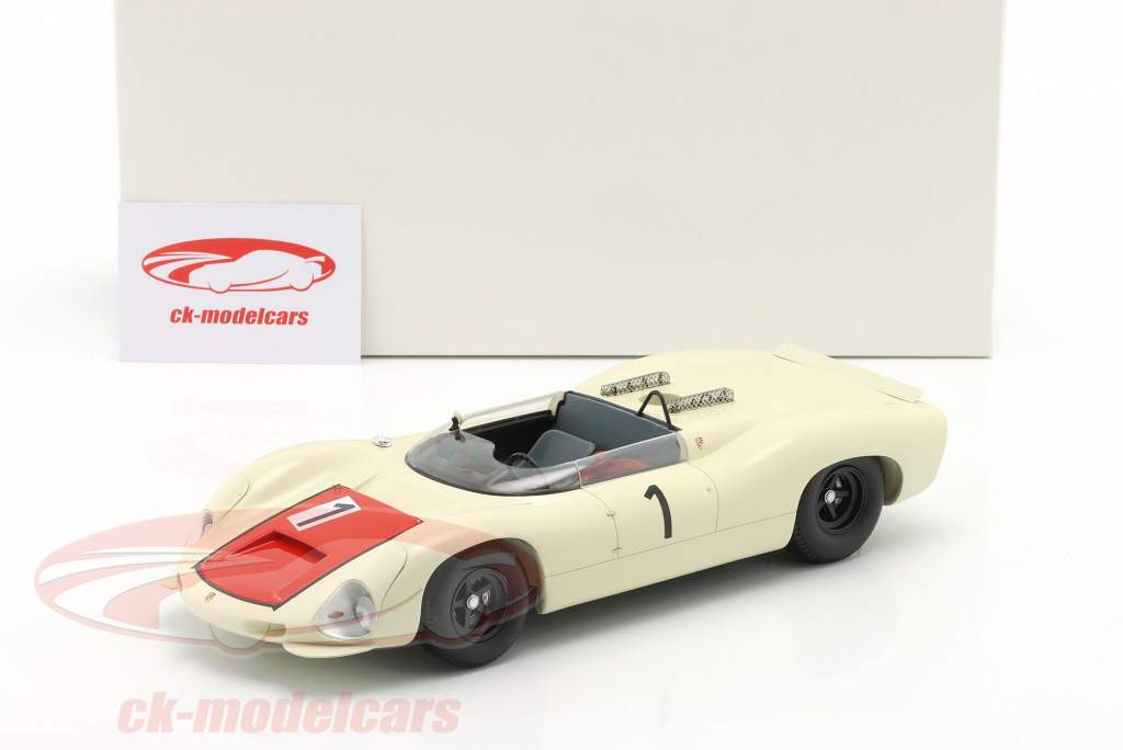 Porsche 910-8 Bergspyder #1 3rd Alpen-Bergpreis 1967 G. Mitter 1:18 Matrix