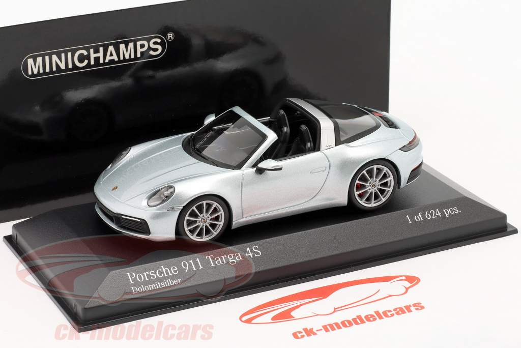 Porsche 911 (992) Targa 4S Baujahr 2020 dolomitsilber 1:43 Minichamps