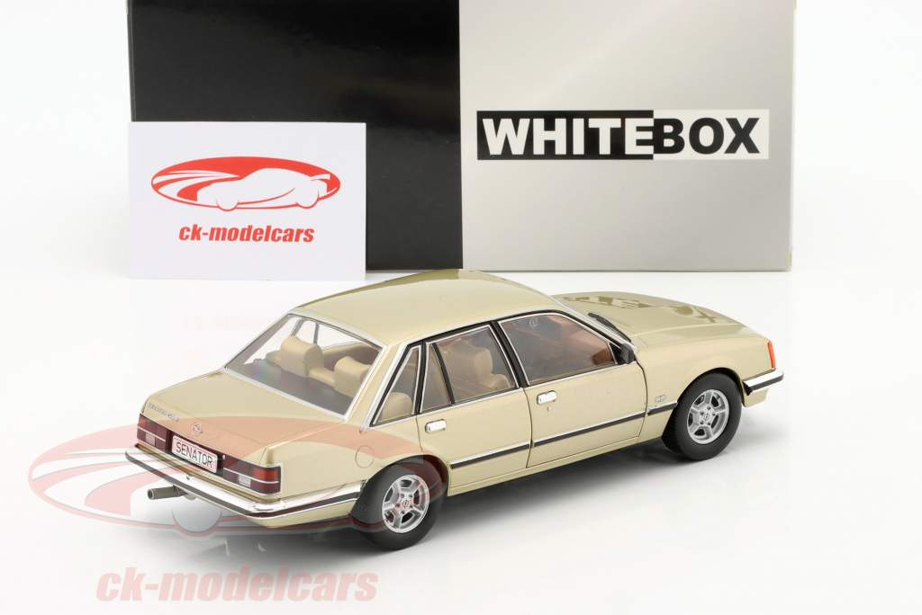 Opel Senator A1 Byggeår 1978 beige metallisk 1:24 WhiteBox