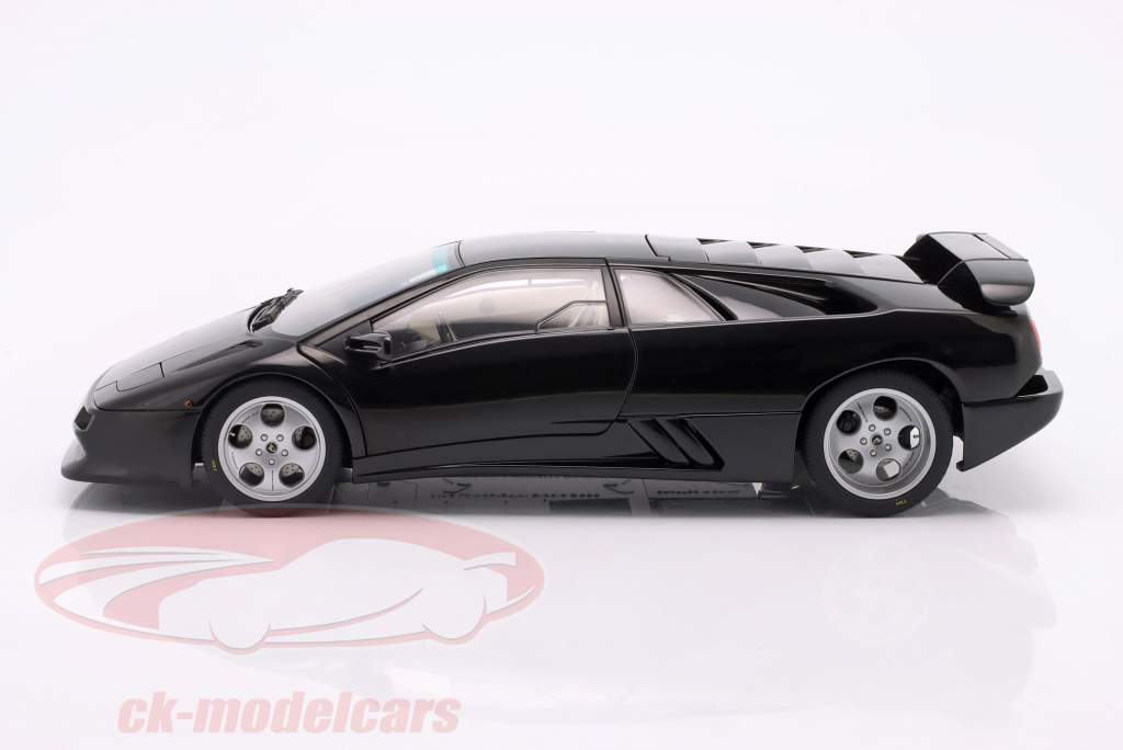 Lamborghini Diablo SE30 Année de construction 1993 Profond le noir métallique 1:18 AUTOart