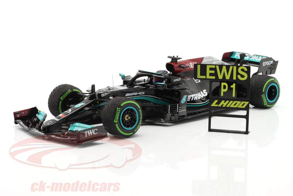 L. Hamilton Mercedes-AMG F1 W12 #44 100th GP win Sotchi formula 1 2021 1:18 Minichamps