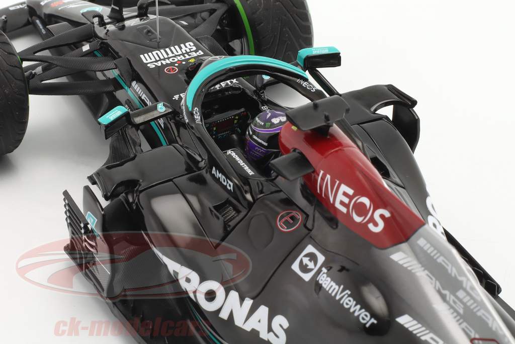 L. Hamilton Mercedes-AMG F1 W12 #44 100th GP win Sotchi formula 1 2021 1:18 Minichamps