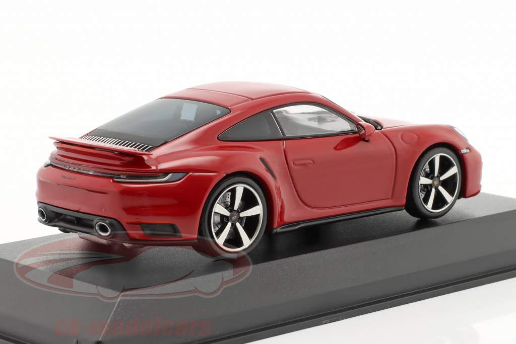 Porsche 911 (992) Turbo S Год постройки 2020 кармин красный 1:43 Minichamps