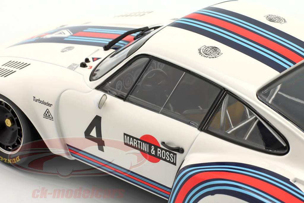 Porsche 935 Martini #4 vencedora 6h Watkins Glen 1976 Stommelen, Schurti 1:18 Norev