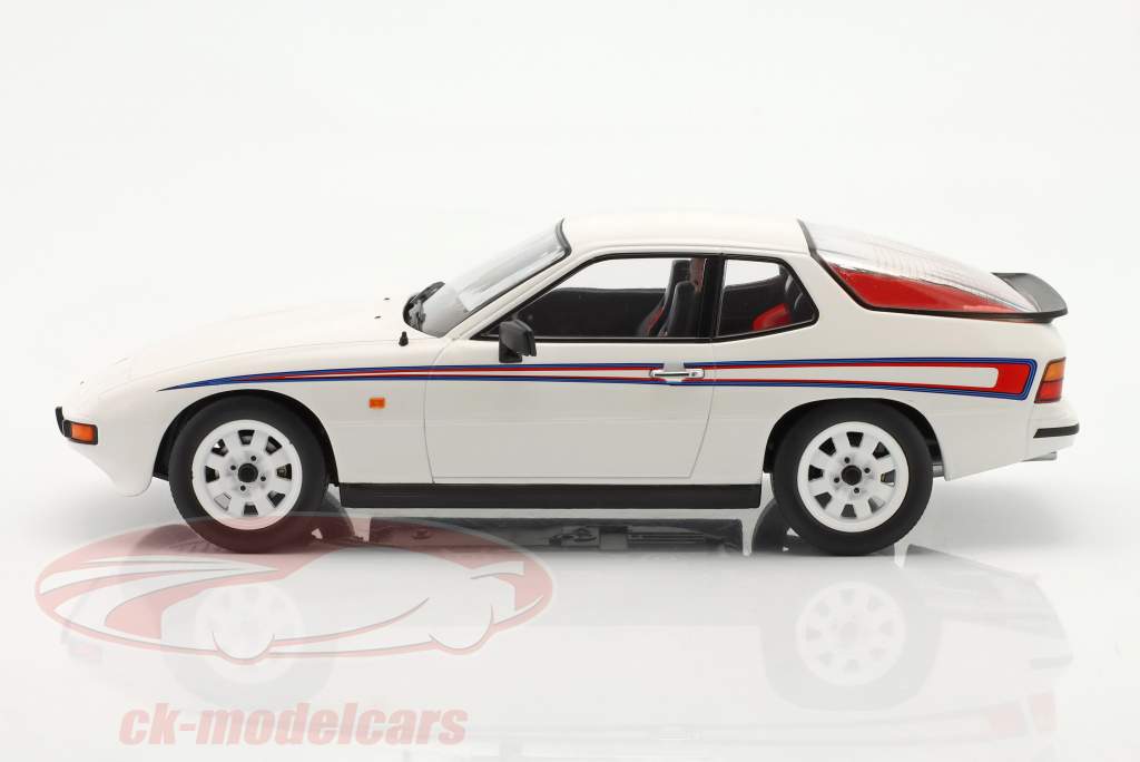 Porsche 924 Martini Año de construcción 1985 Blanco / rojo / azul 1:18 KK-Scale