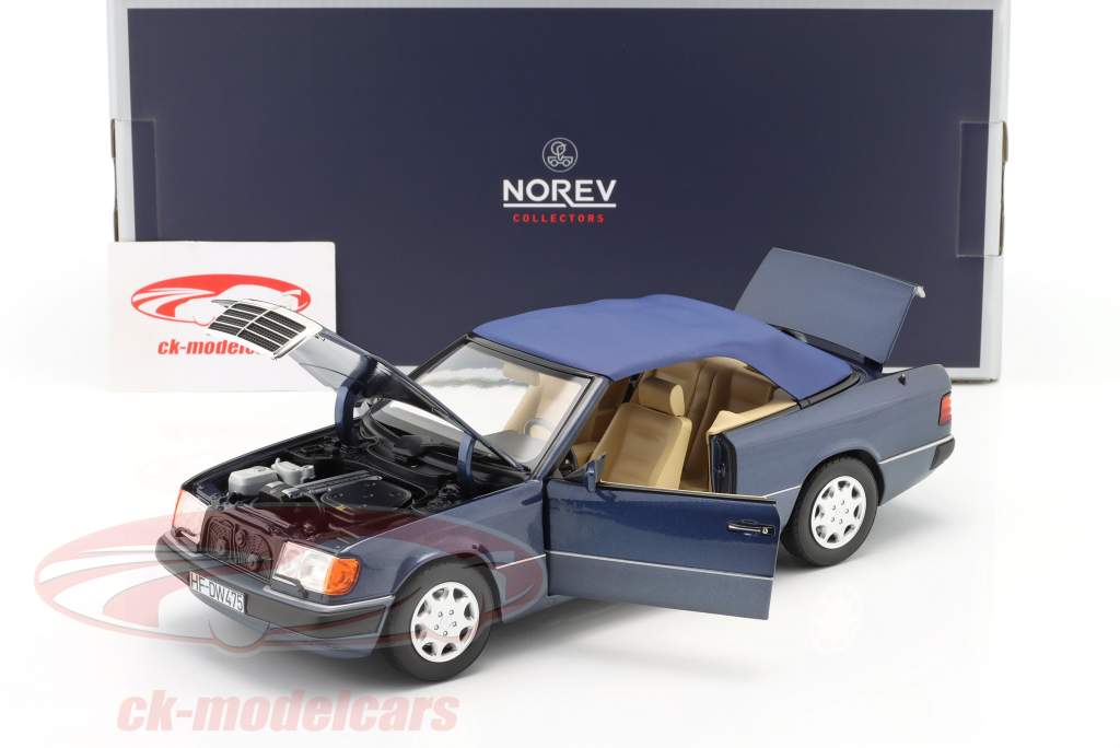 Mercedes-Benz 300 CE-24 convertibile (A124) Anno di costruzione 1990 blu nautico 1:18 Norev
