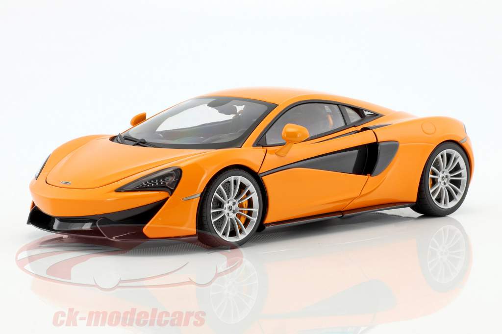 McLaren 570S Año de construcción 2016 naranja Con plateado ruedas 1:18 AUTOart