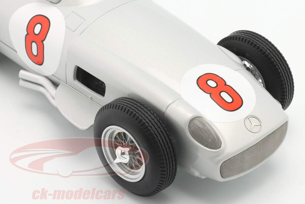 J.-M. Fangio Mercedes-Benz W196 #8 Wereldkampioen formule 1 1955 1:18 WERK83