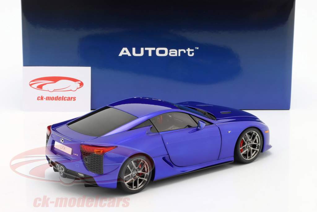 AUTOart 1:18 Lexus LFA Baujahr 2010 perlblau 78858 Modellauto 