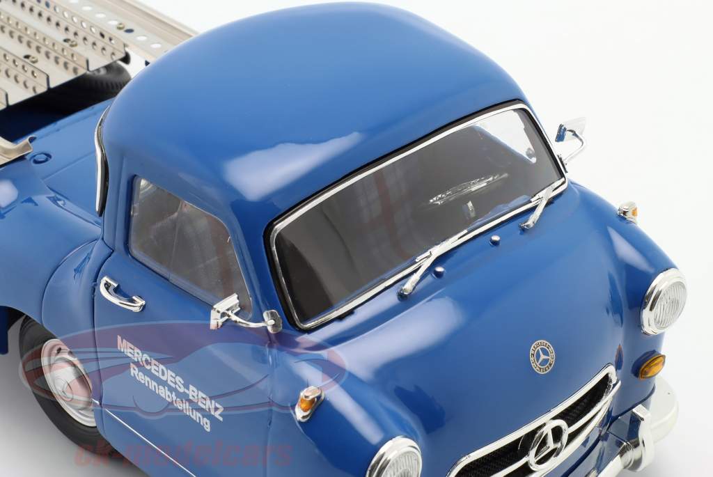 Set: Mercedes-Benz 赛车运输车 蓝色的 想知道 和 Mercedes-Benz W196 #8 1:18 WERK83