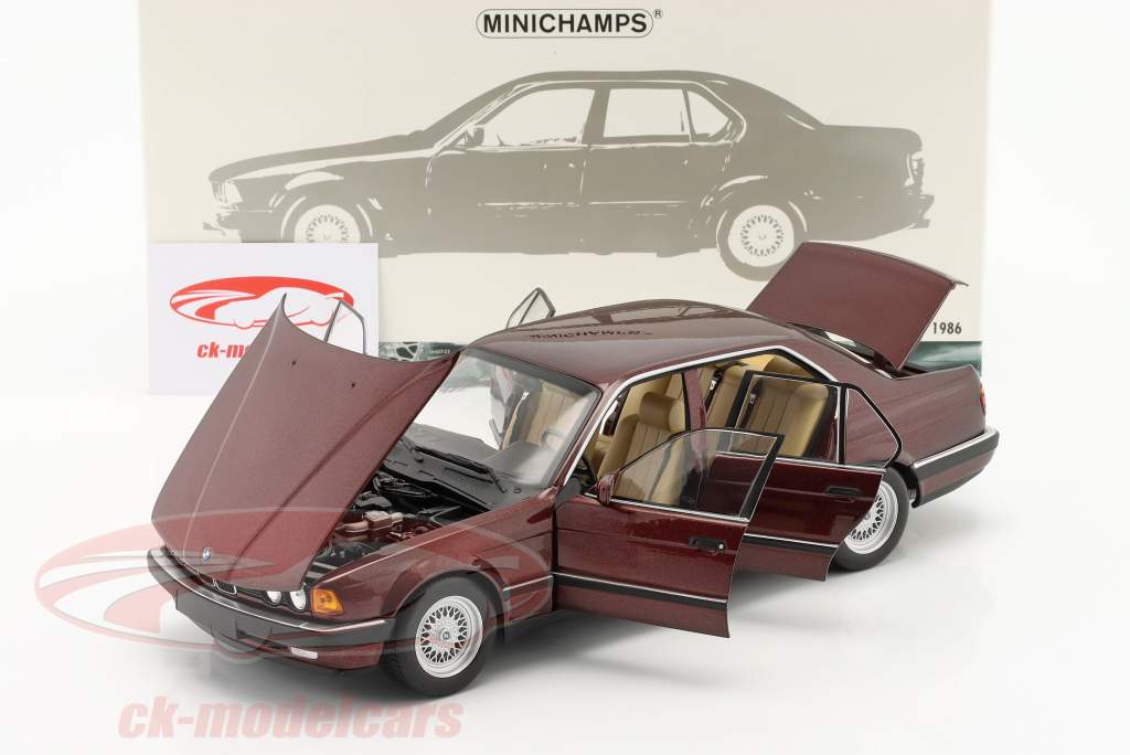BMW 730i (E32) Baujahr 1986 rot 1:18 Minichamps