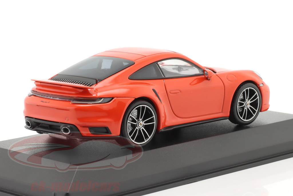 Porsche 911 Turbo S Año de construcción 2020 naranja lava 1:43 Minichamps