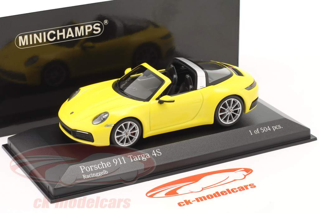 Porsche 911 (992) Targa 4S Baujahr 2020 racing gelb 1:43 Minichamps