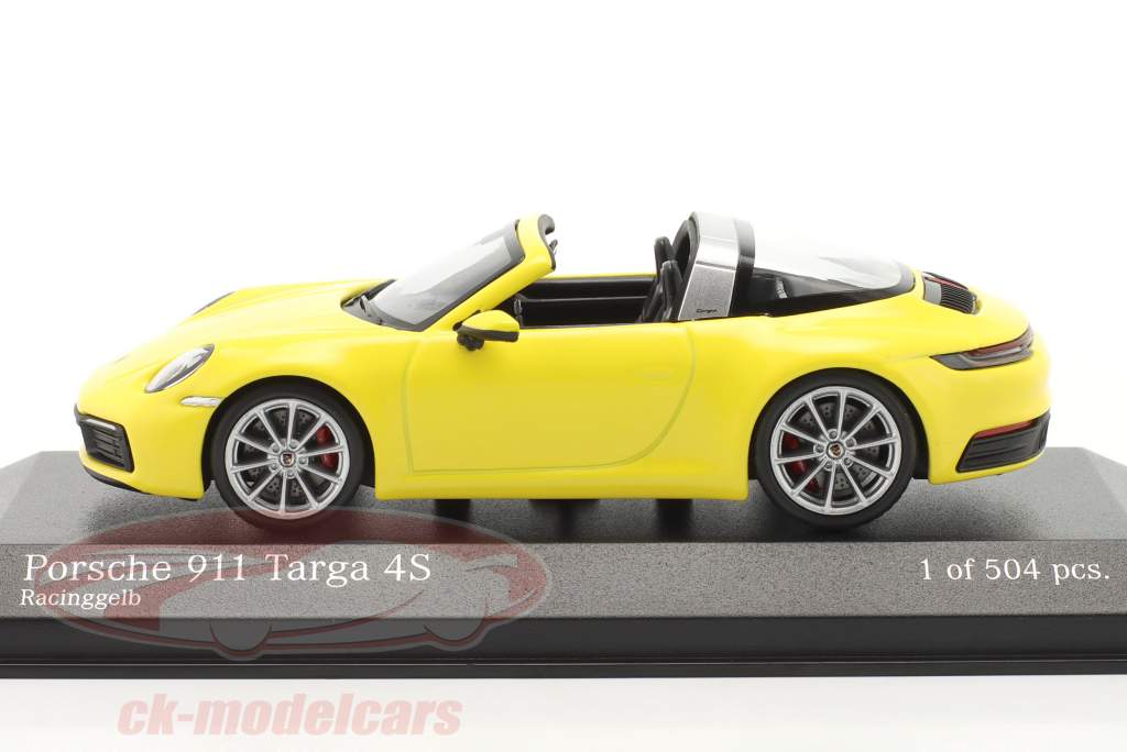 Porsche 911 (992) Targa 4S Año de construcción 2020 carreras amarillo 1:43 Minichamps