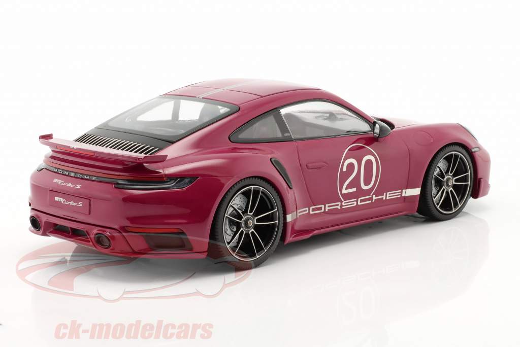 Porsche 911 (992) Turbo S Sport Design Paket Construction year 2021 red 1:18 Minichamps