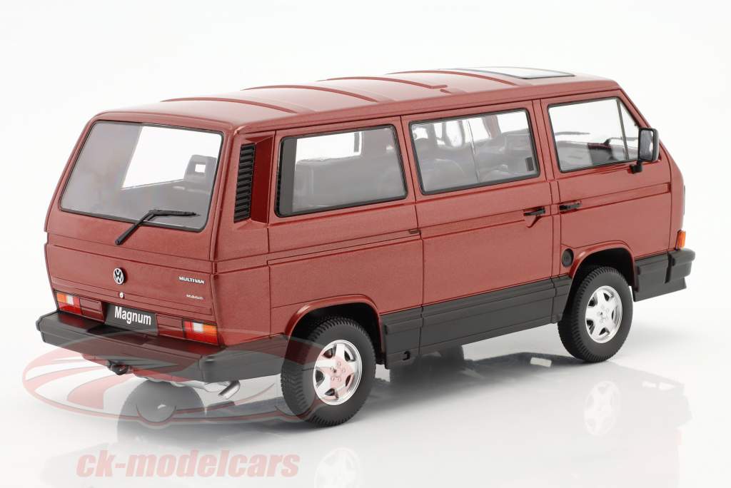 Volkswagen VW T3 Magnum Baujahr 1987 rot metallic 1:18 KK-Scale