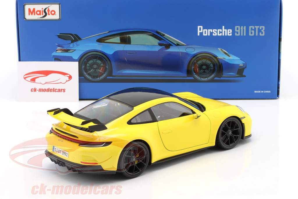 Porsche 911 (992) GT3 Année de construction 2022 racing jaune 1:18 Maisto