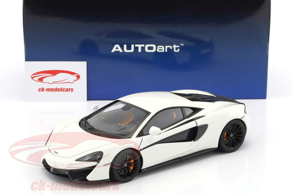 McLaren 570S Byggeår 2016 hvid Med sort fælge 1:18 AUTOart