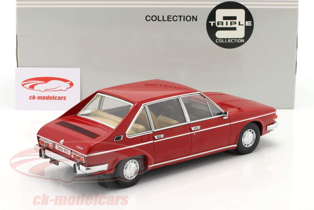 Tatra 613 Año de construcción 1979 rojo oscuro 1:18 Triple9