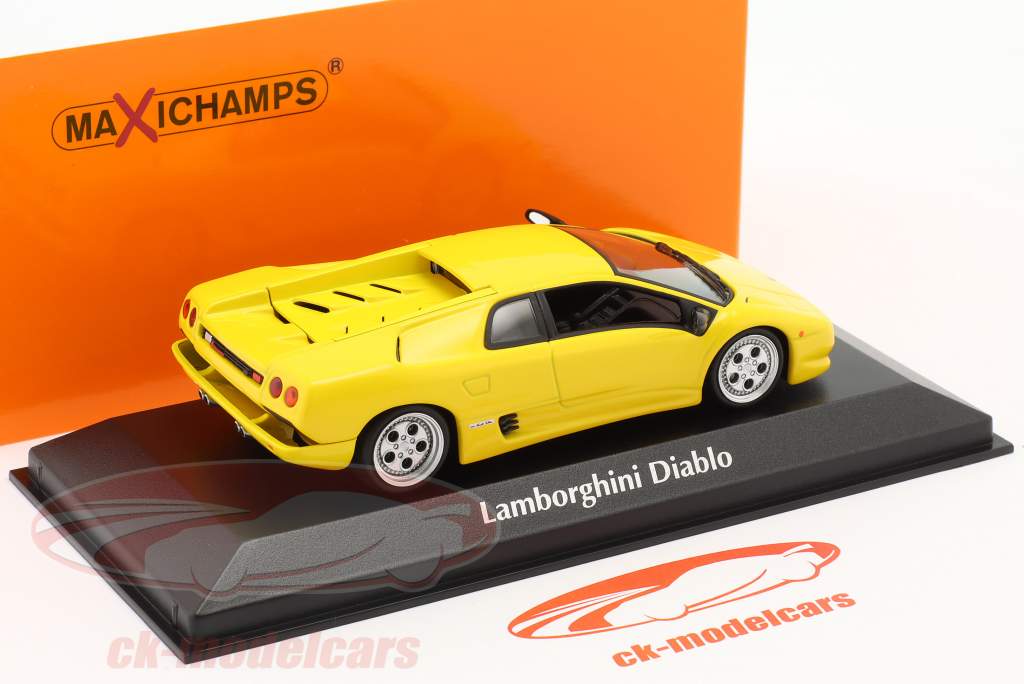 Lamborghini Diablo year 1994 yellow 1:43 Minichamps
