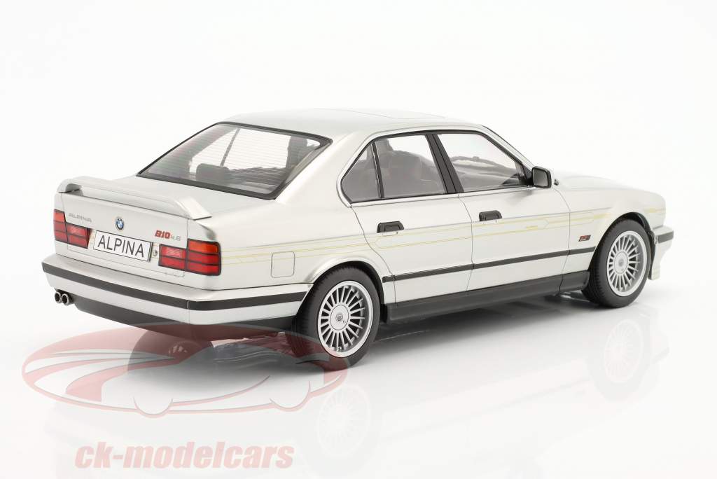BMW Alpina B10 (E34) 4.6 sølv 1:18 Model Car Group