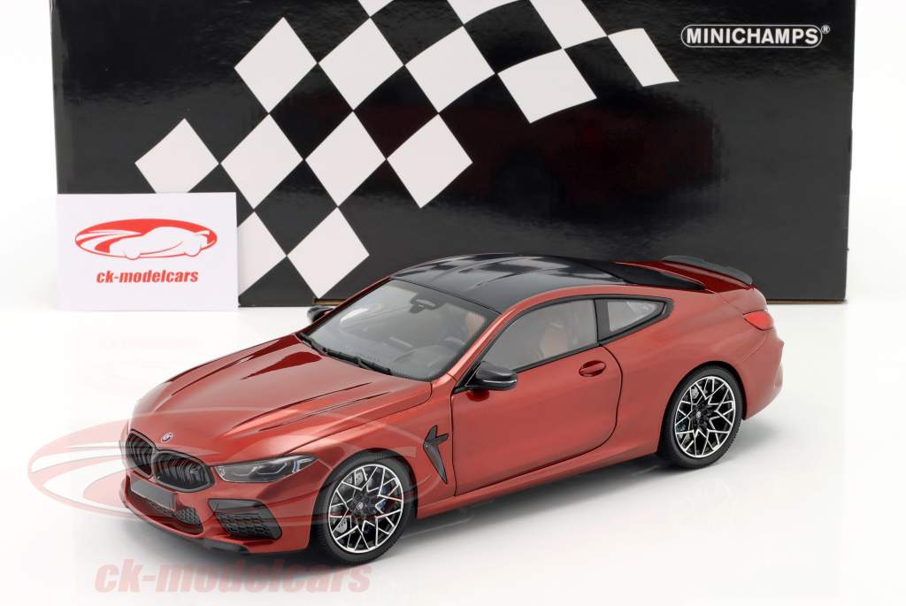 BMW 8 series M8 Coupe (F92) Byggeår 2020 rød metallisk 1:18 Minichamps