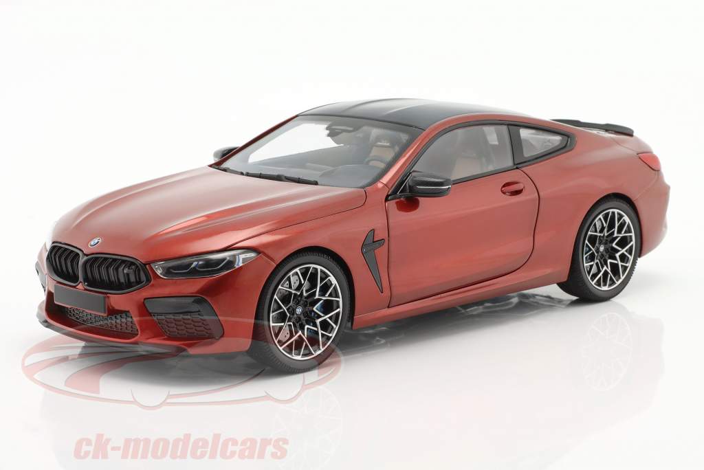 BMW 8 series M8 Coupe (F92) Año de construcción 2020 rojo metálico 1:18 Minichamps