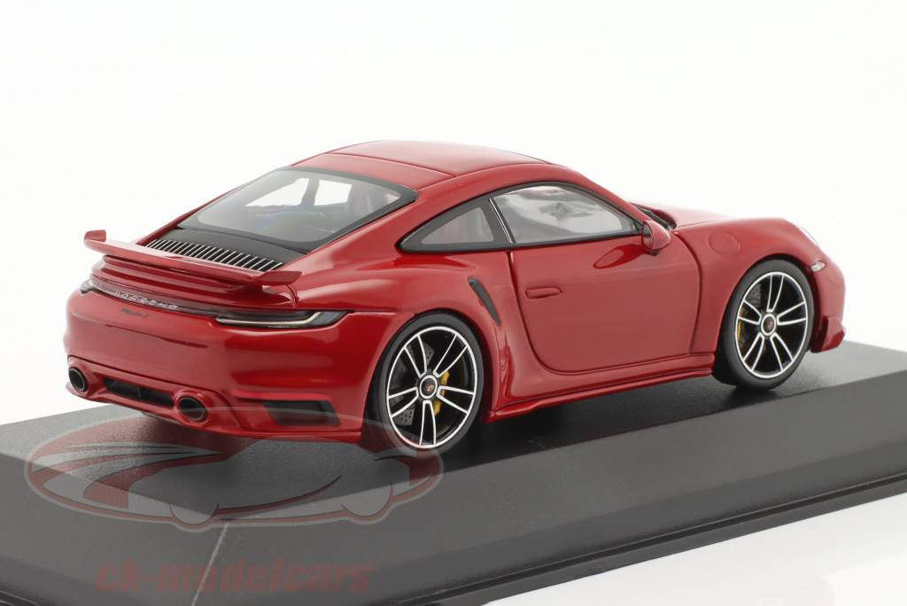 Porsche 911 (992) Turbo S Sport Design 2021 carmín 1:43 Minichamps