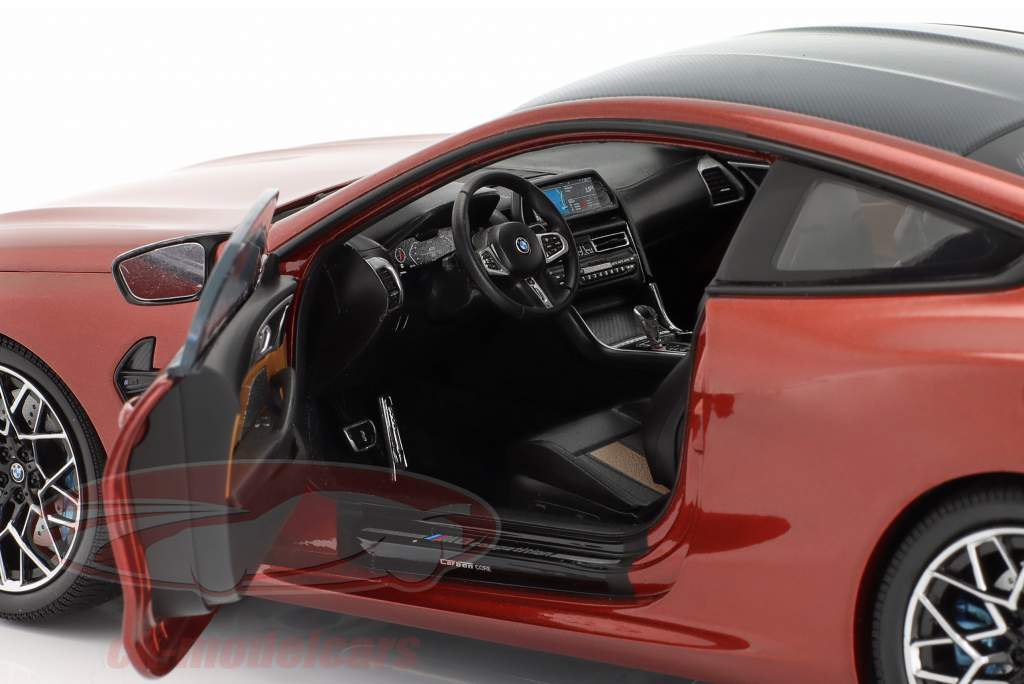 BMW 8 series M8 Coupe (F92) Año de construcción 2020 rojo metálico 1:18 Minichamps