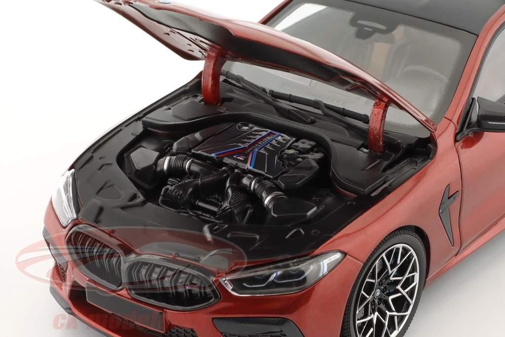 BMW 8 series M8 Coupe (F92) 建設年 2020 赤 メタリック 1:18 Minichamps