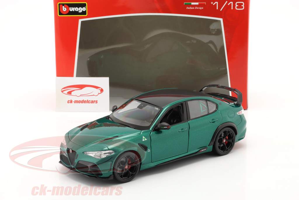 Modèle Voiture 1:18 Burago - Alfa Romeo Giulia GTAm 2020 Vert Montréal - Neuf