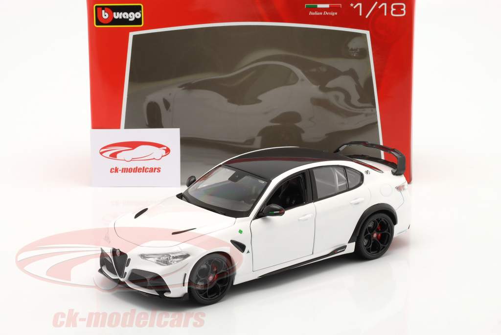 Alfa Romeo Giulia GTAm bouwjaar 2020 trofee Wit 1:18 Bburago