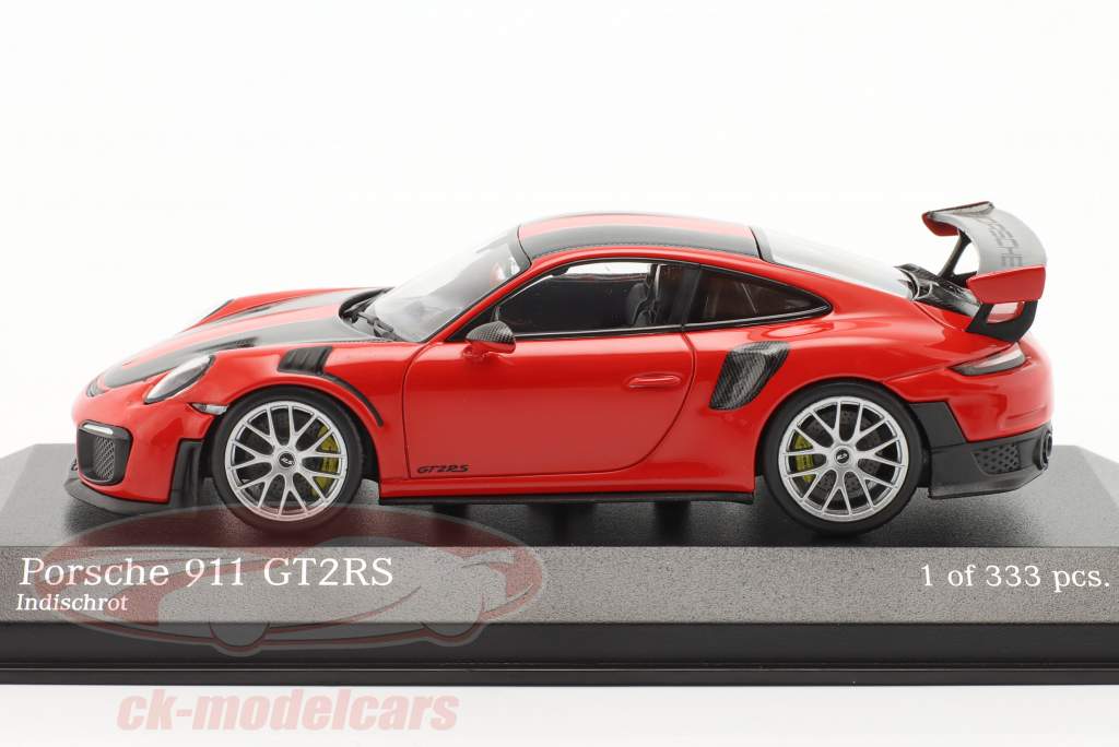 Porsche 911 (991 II) GT2 RS Пакет Вайссаха 2018 охранники красный / Серебряный автомобильные диски 1:43 Minichamps