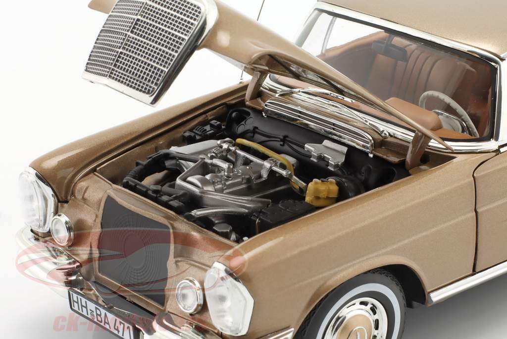 Mercedes-Benz 250 SE Coupe (W111) Byggeår 1969 guld metallisk 1:18 Norev