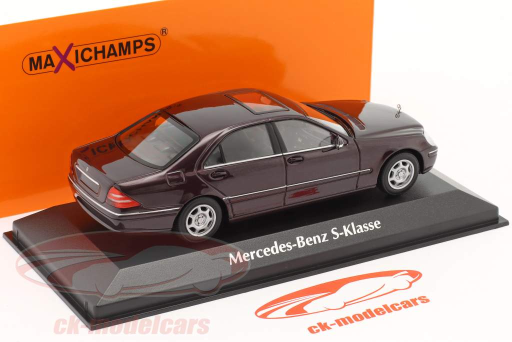 Mercedes-Benz S class (W220) year 1998 red metallic 1:43 Minichamps