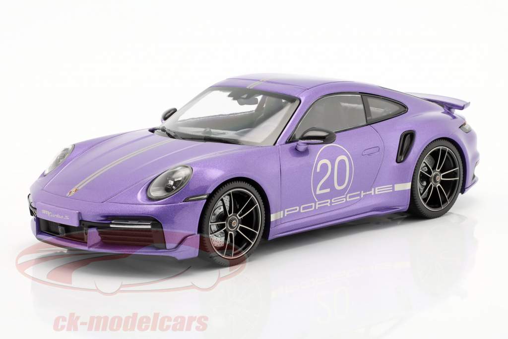 Porsche 911 (992) Turbo S Sport Design 2021 violet metallic 1:18 Minichamps