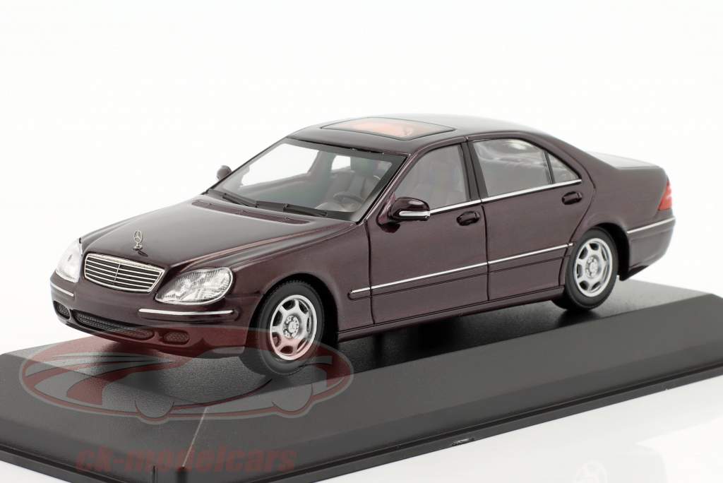 Mercedes-Benz S class (W220) year 1998 red metallic 1:43 Minichamps