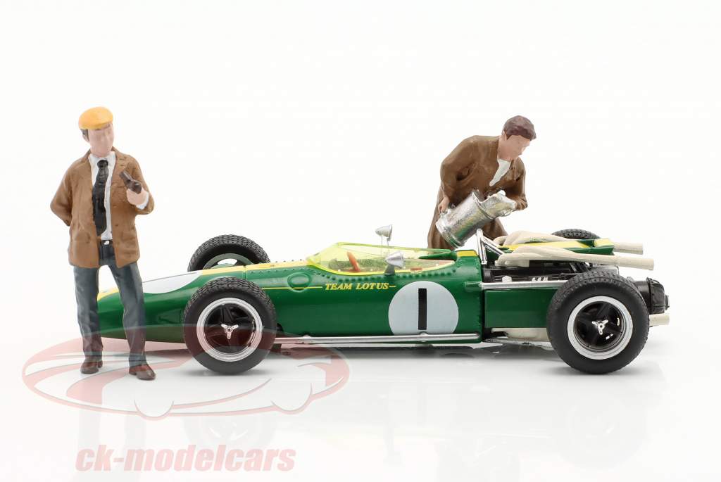 Race Day characters Set #4 1:43 American Diorama