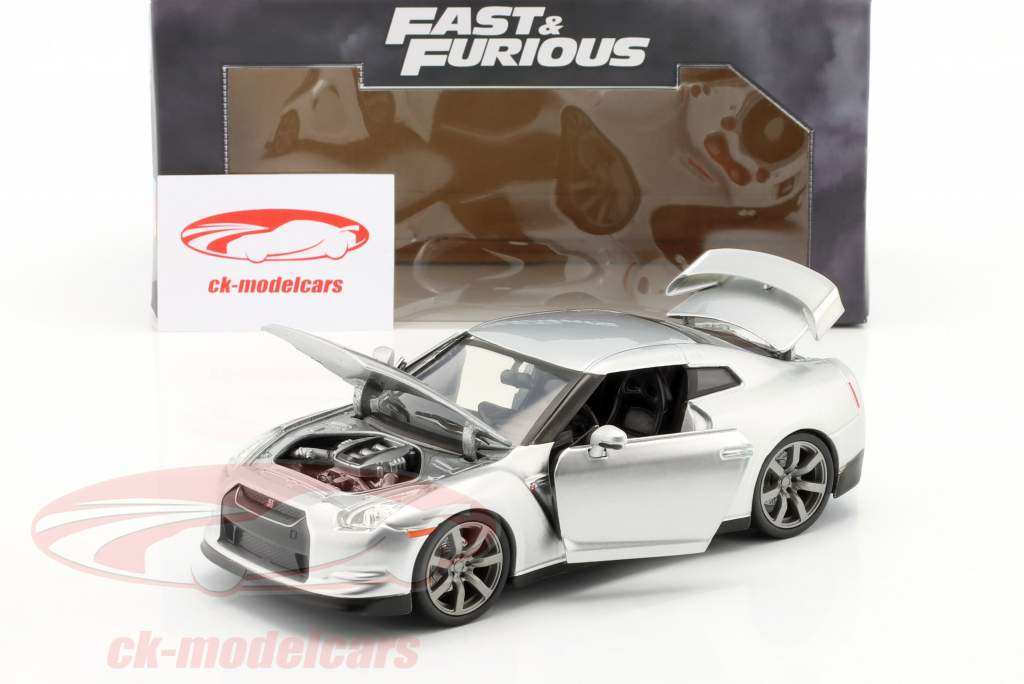 Brian's Nissan GT-R R35 Fast and Furious 6 (2013) zilver 1:24 Jada Toys